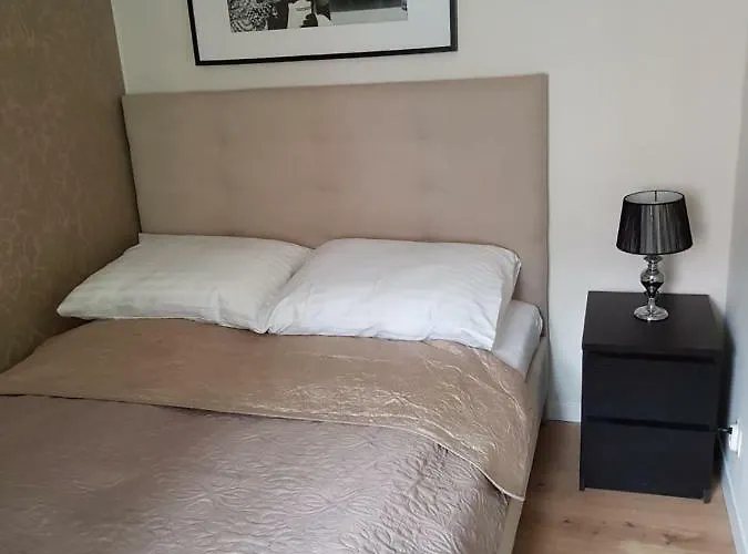 Okrzei Apartamento *